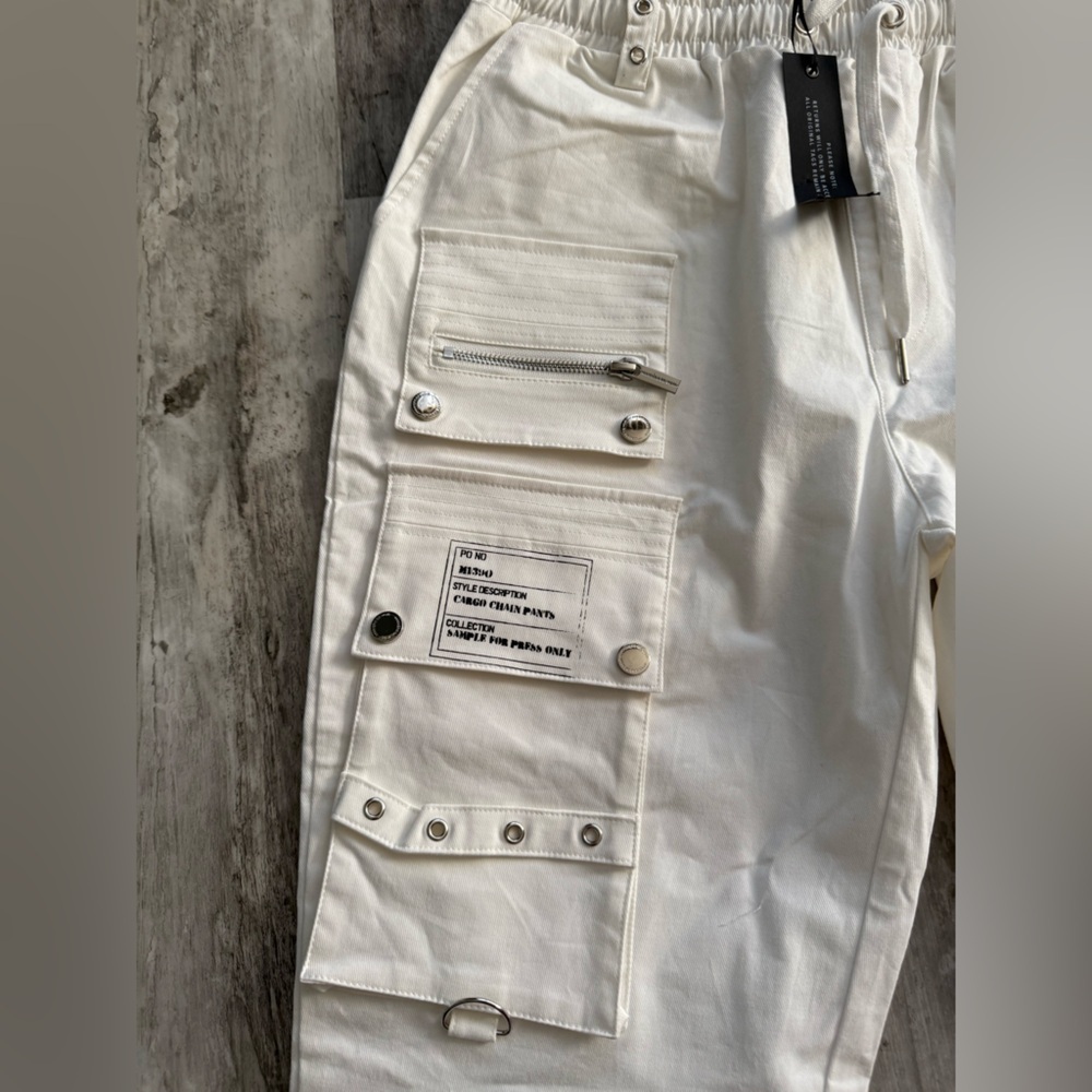White Cargo Pants with Pocket Details - Picture 2 of 6